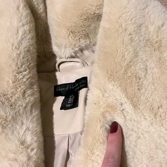 House of Harlow 1960 Vegan Leather/ Faux Fur Coat - Picture 8 of 10